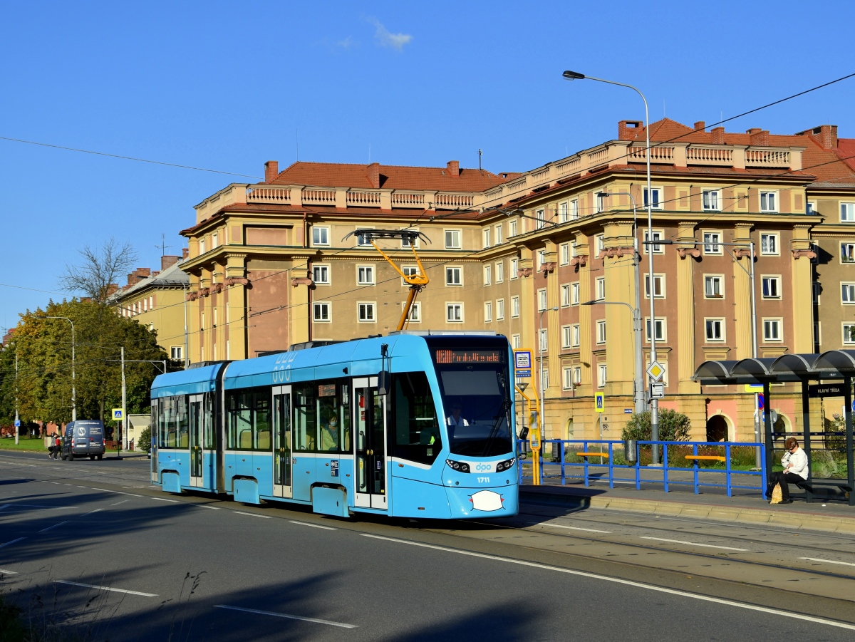 Острава, Stadler Tango NF2 № 1711