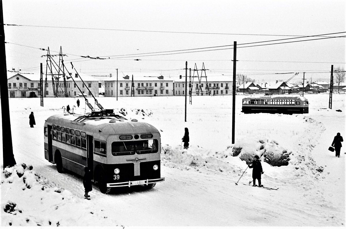 Пенза, МТБ-82Д № 39; Пенза — Исторические фотографии