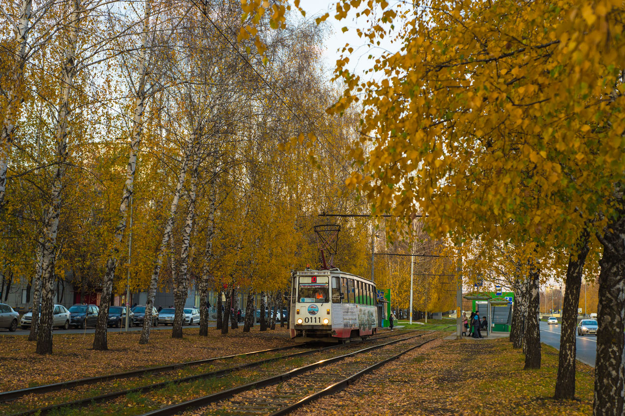 Набережные Челны, 71-605 (КТМ-5М3) № 0111