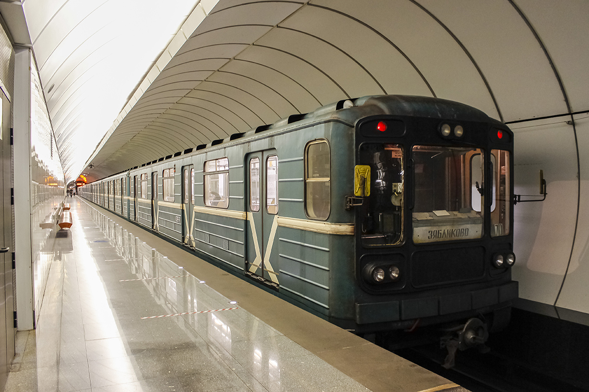 Москва, 81-717.5 (ЛВЗ/ВМ) № 10199