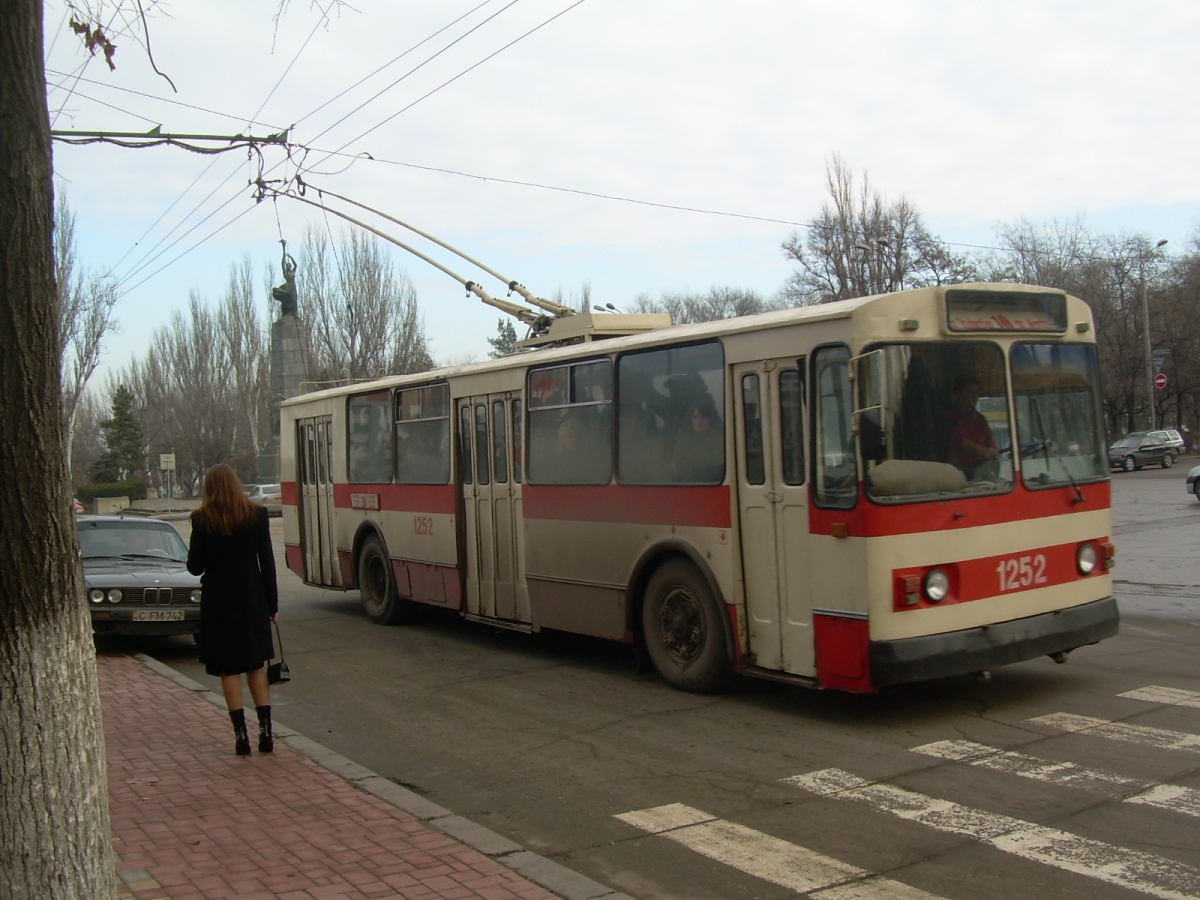 Кишинёв, ЗиУ-682Г [Г00] № 1252