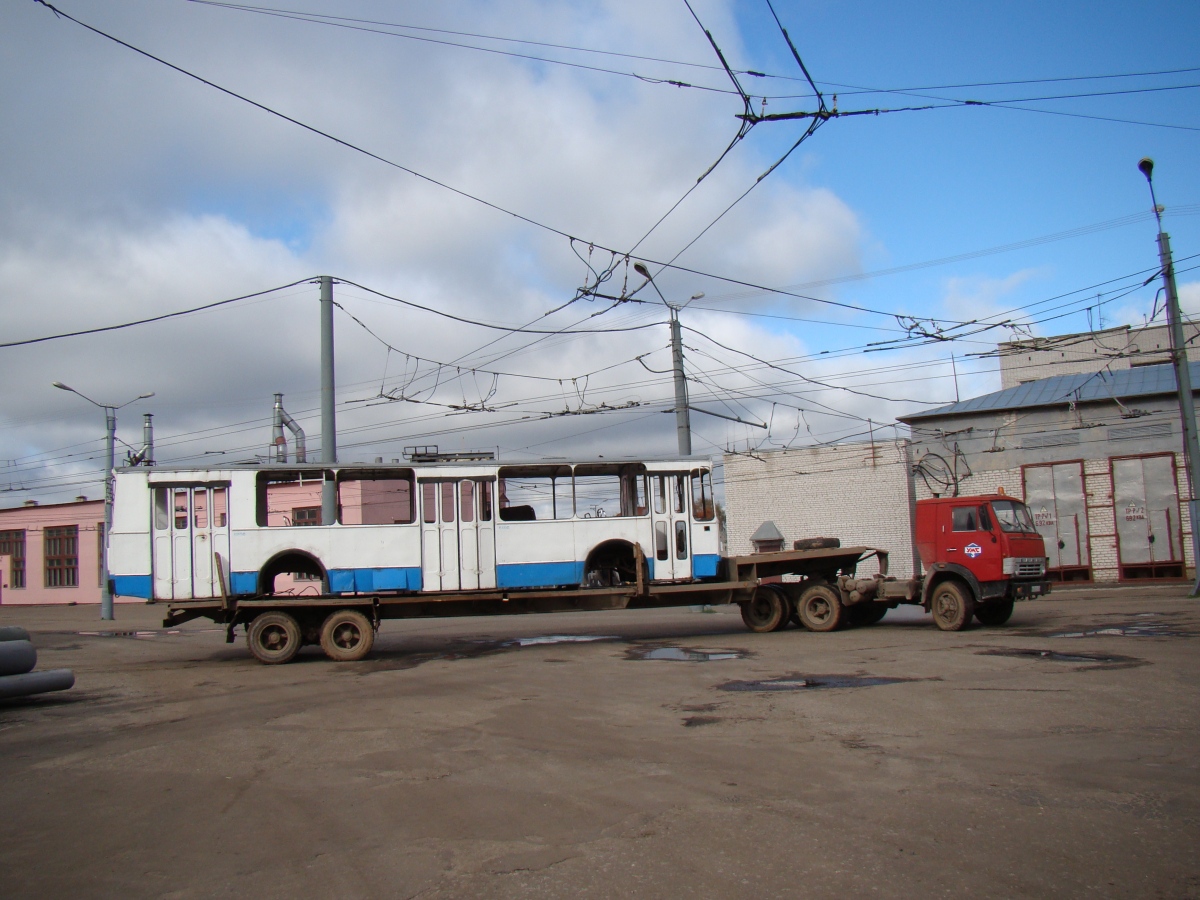 Йошкар-Ола, ЗиУ-682В № 99