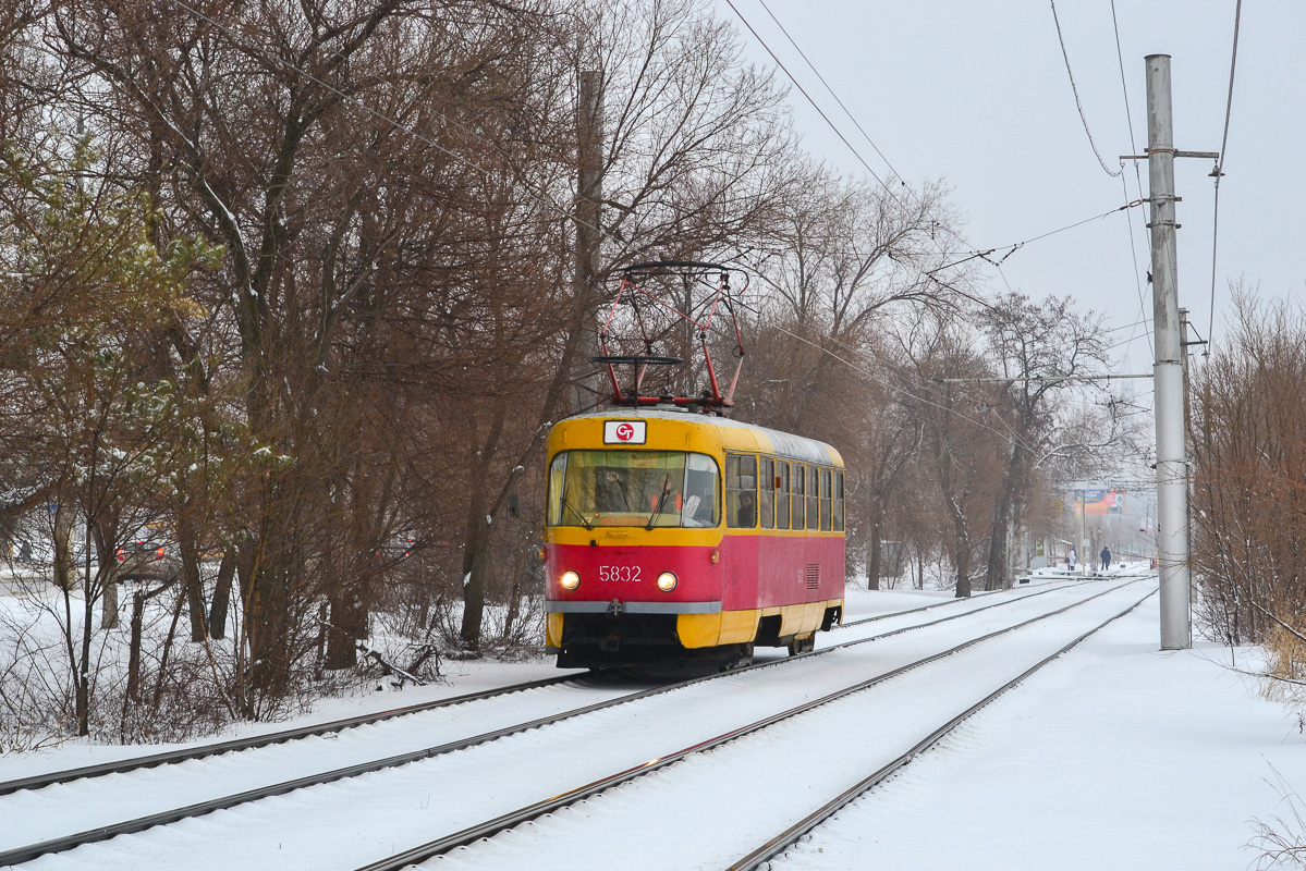 Волгоград, Tatra T3SU № 5832