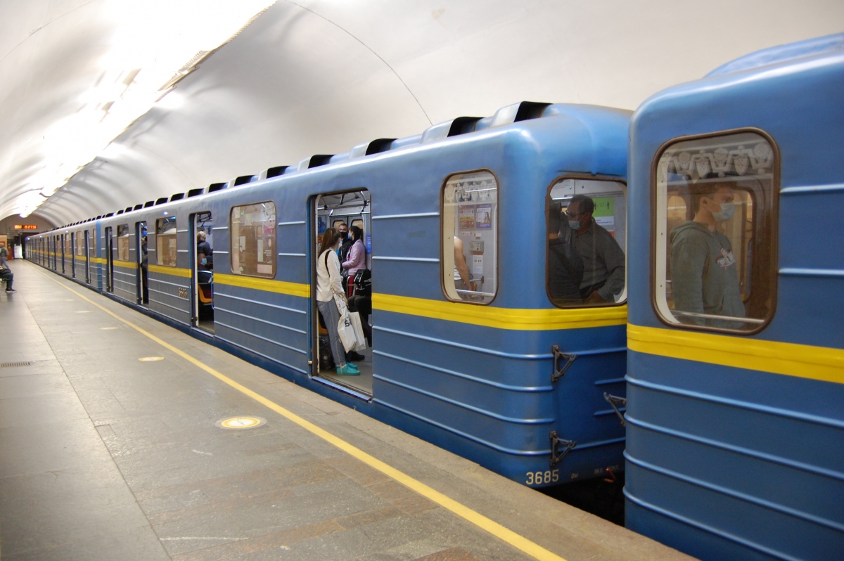 Киев, Е-КМ-Пм (81-7081) № 3685