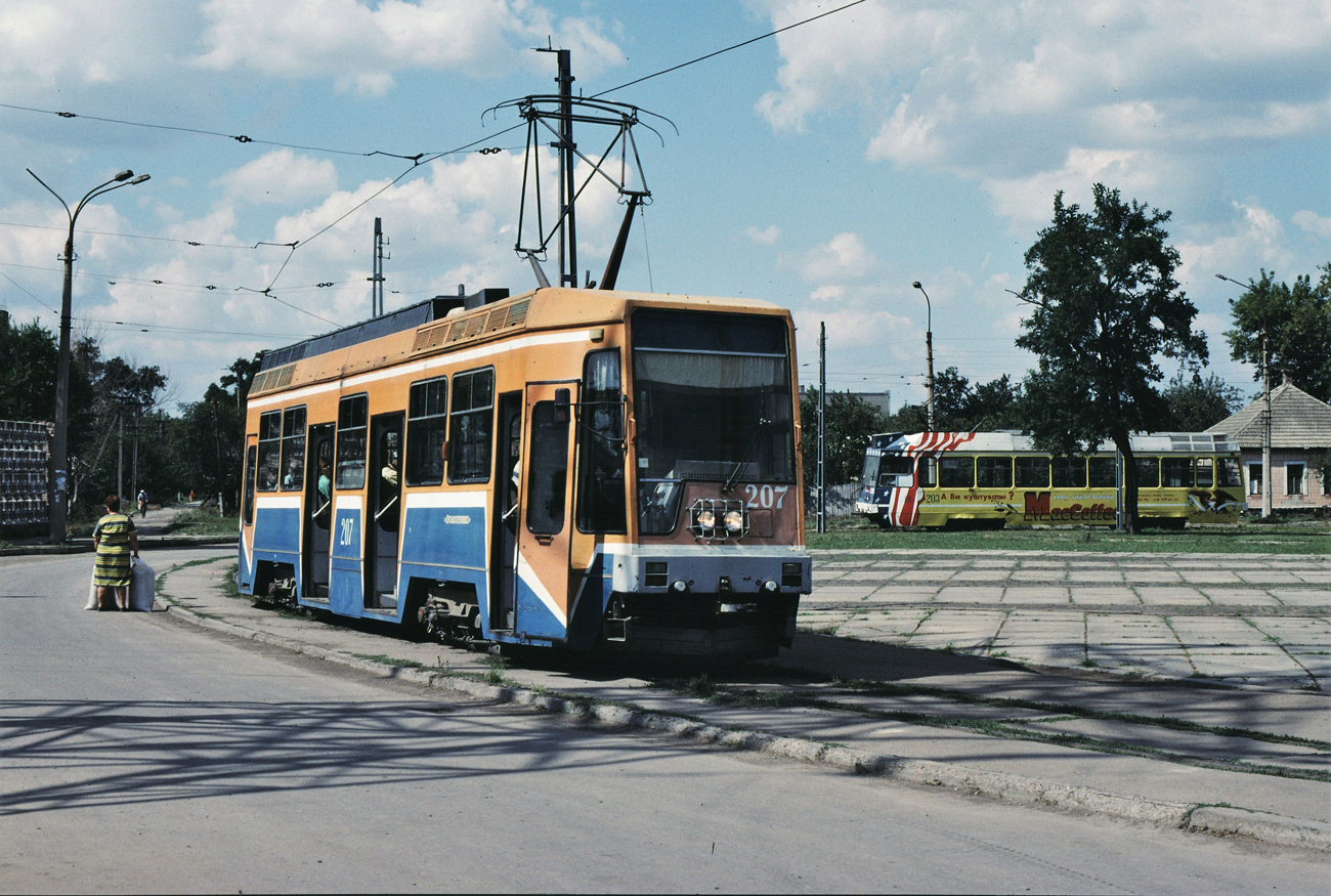 Luhansk, LT-10 # 207; Luhansk — Fan trip on LT-10 tram cars — 27/08/2001