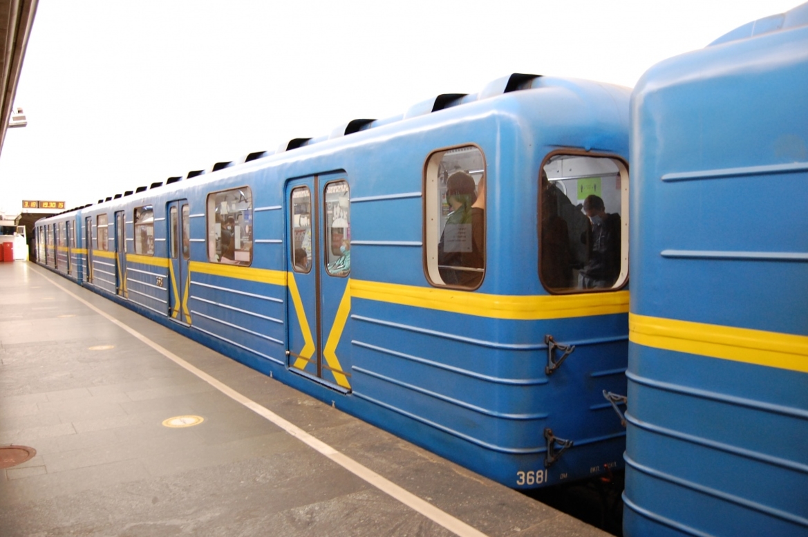 Киев, Е-КМ-Пм (81-7081) № 3681