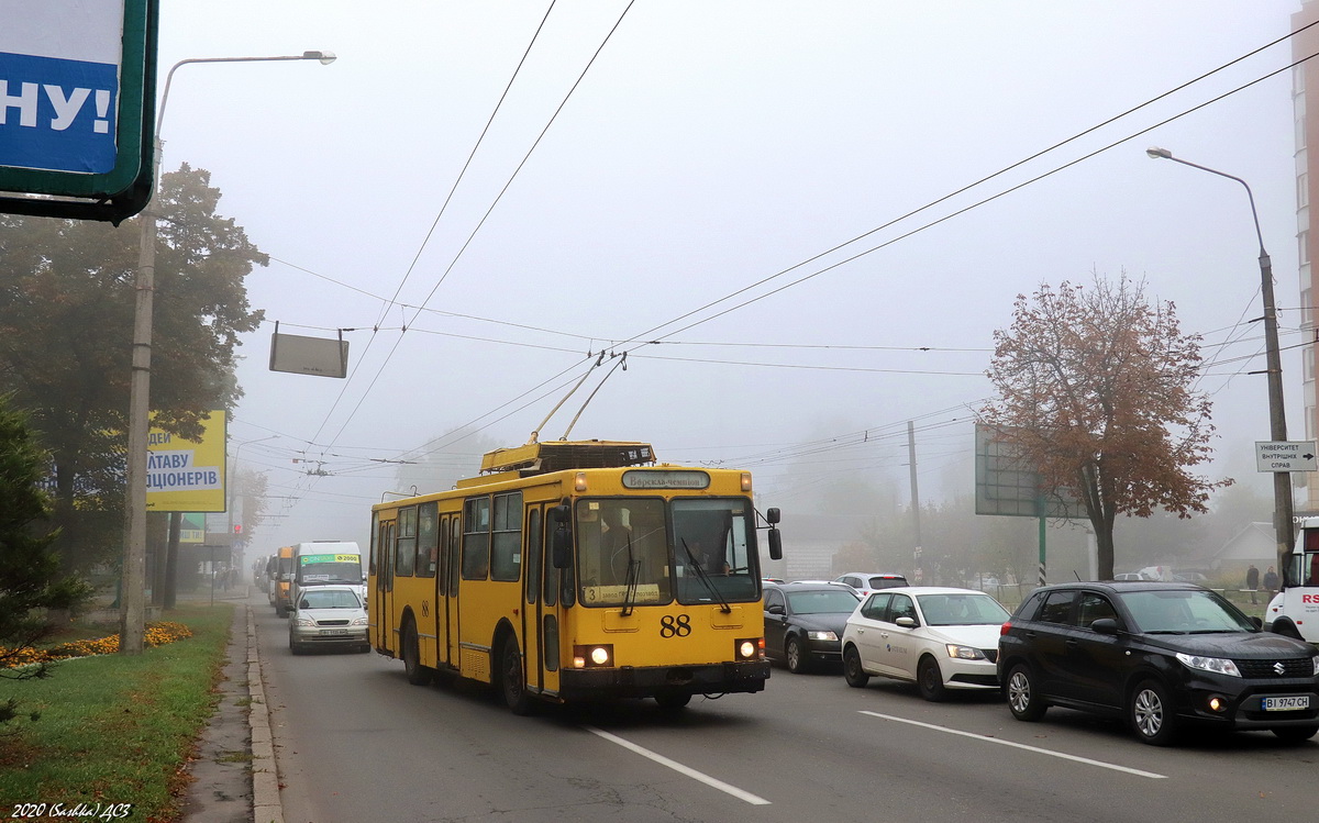 Полтава, ЮМЗ Т2 № 88