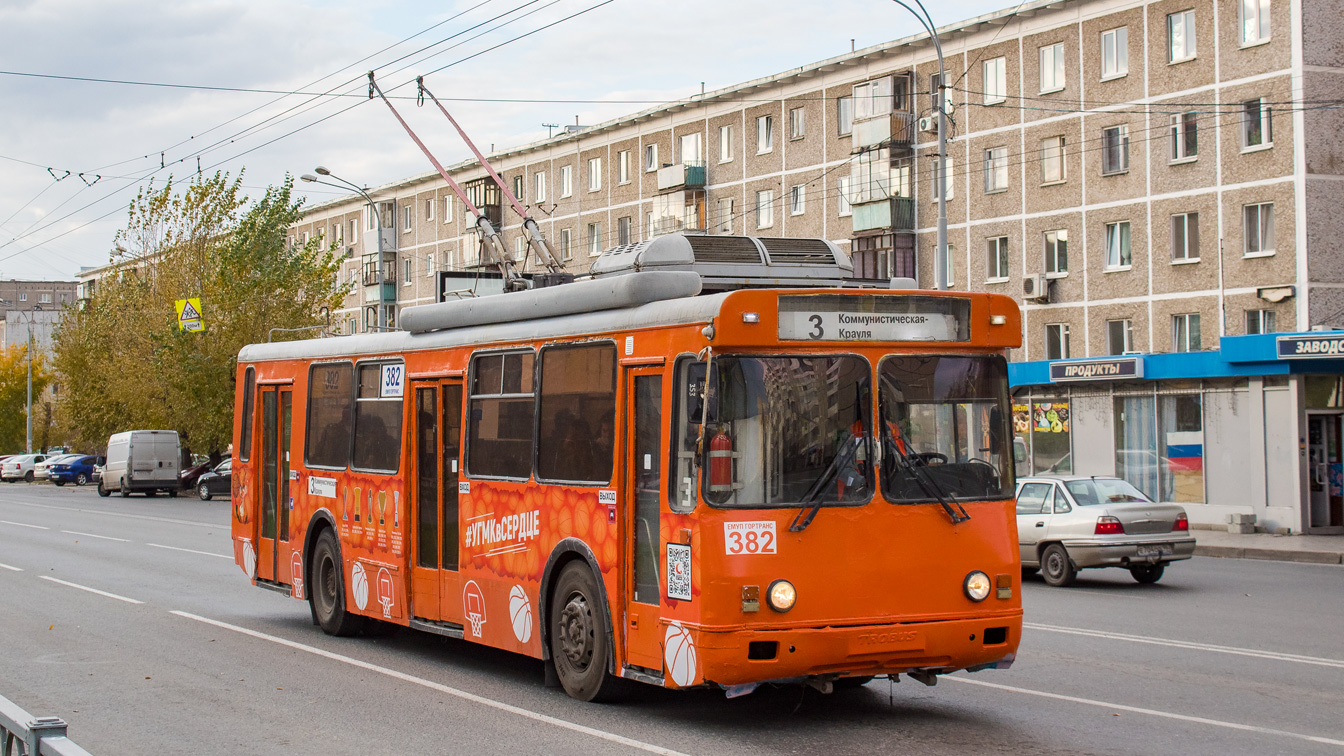Екатеринбург, БТЗ-5276-04 № 382 Екатеринбург, БТЗ-5276-04 № 382