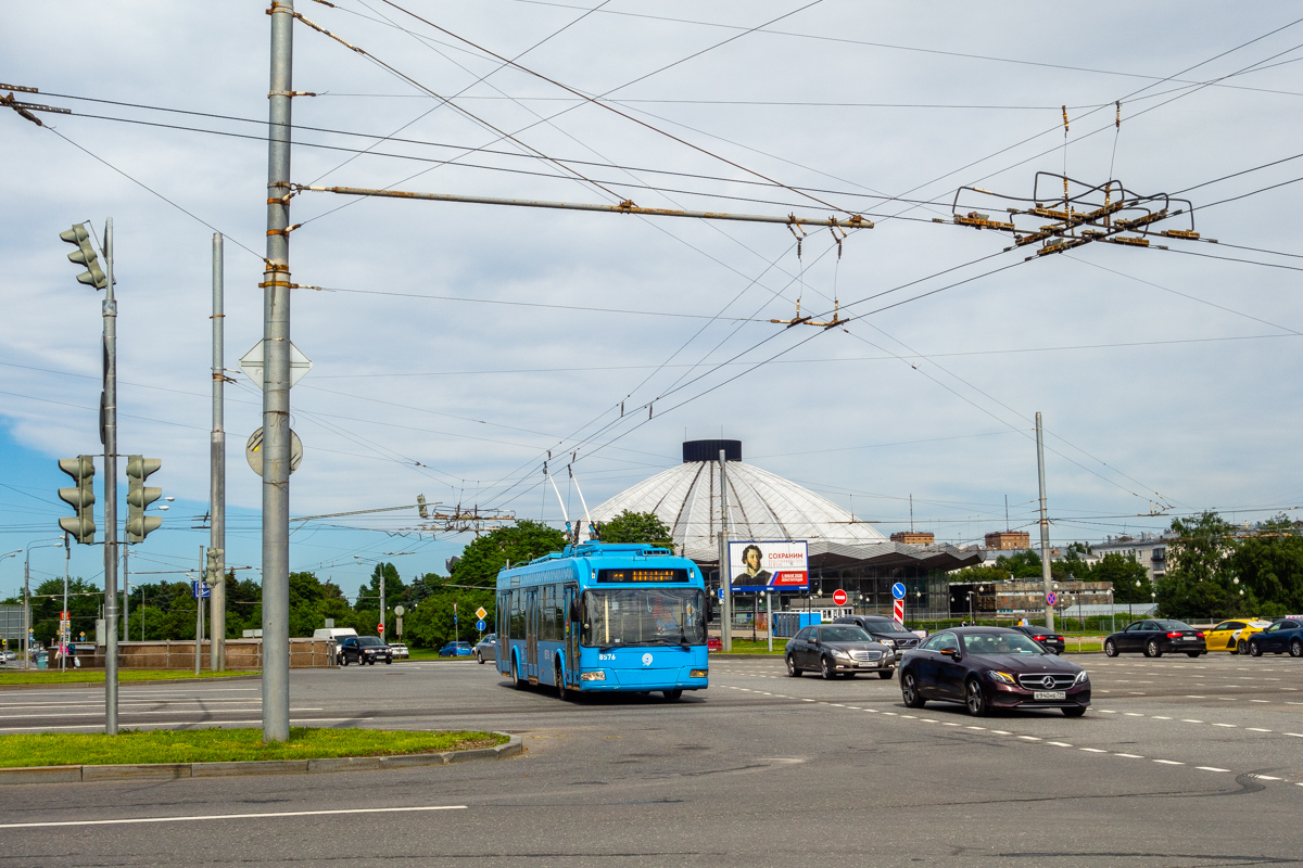 Москва, БКМ 321 № 8576