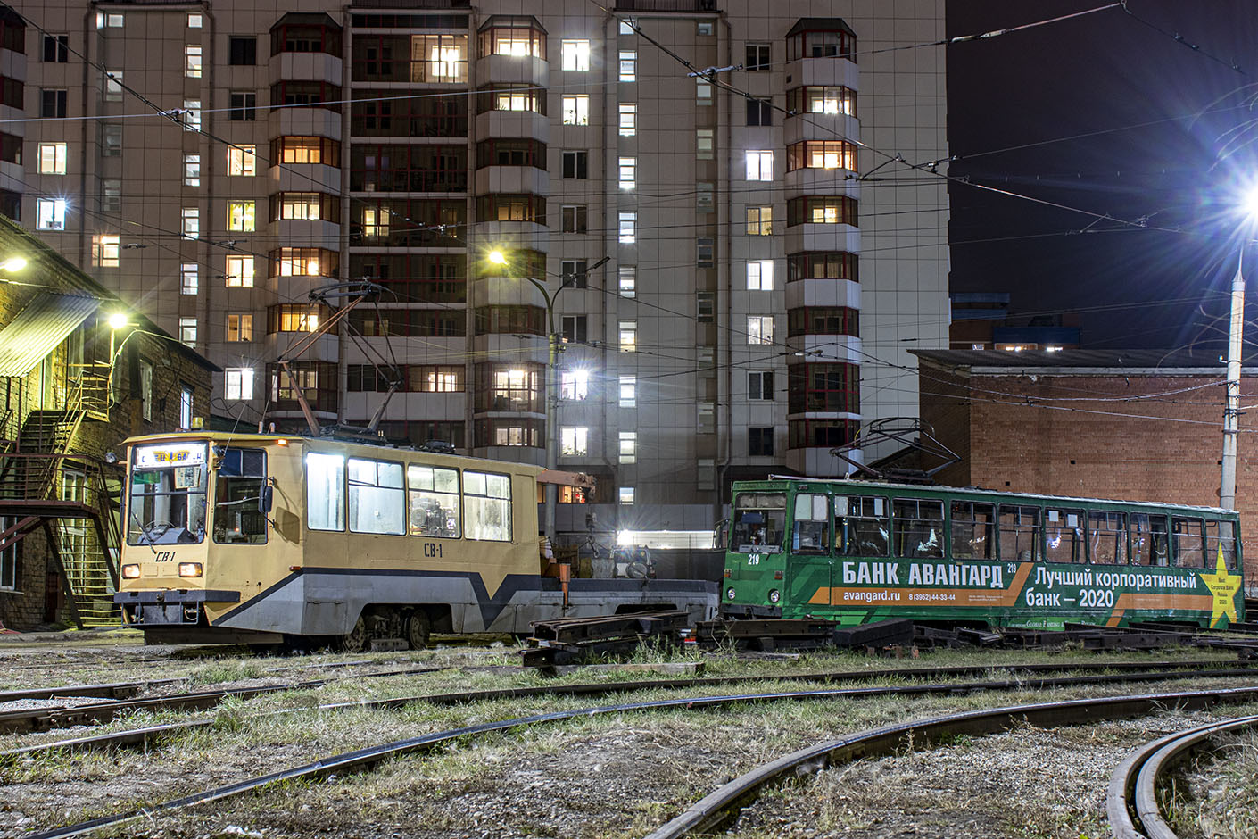 Irkuck, 71-608K Nr СВ-1; Irkuck, 71-605A Nr 219; Irkuck — Night and evening photos