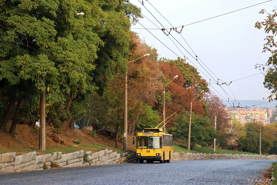 Полтава, ЮМЗ Т2 № 88