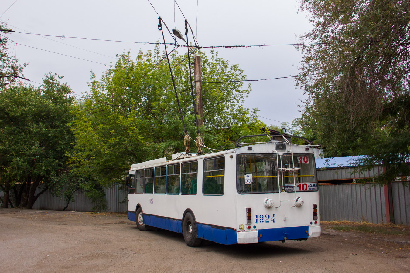 Бишкек, ЗиУ-682Г-016.05 № 1824