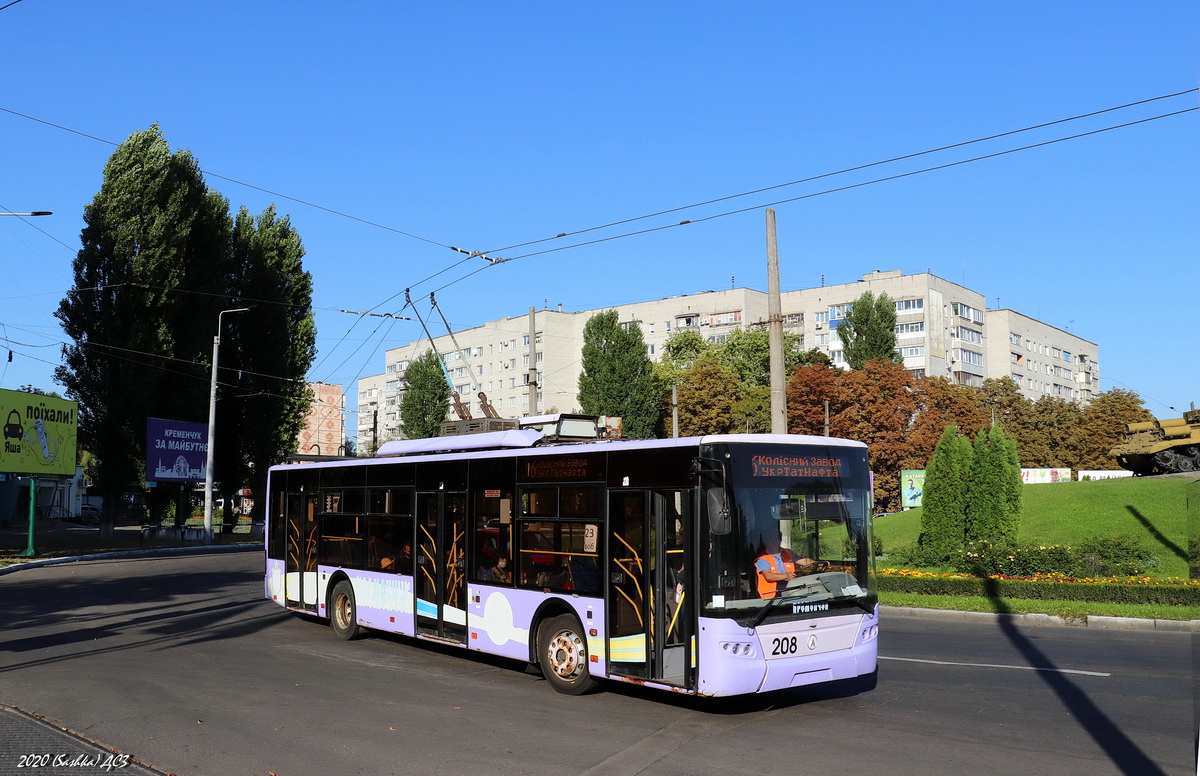 Кременчуг, ЛАЗ E183A1 № 208