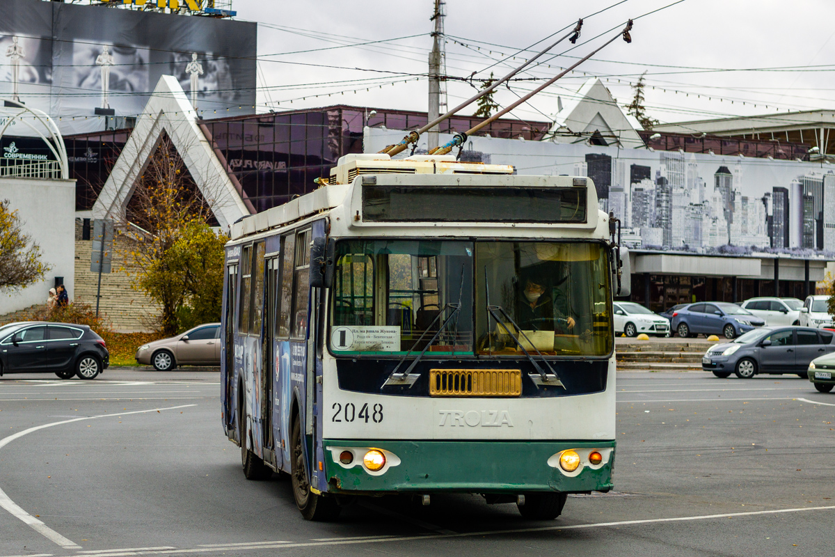 Пенза, ЗиУ-682Г-016.02 № 2048