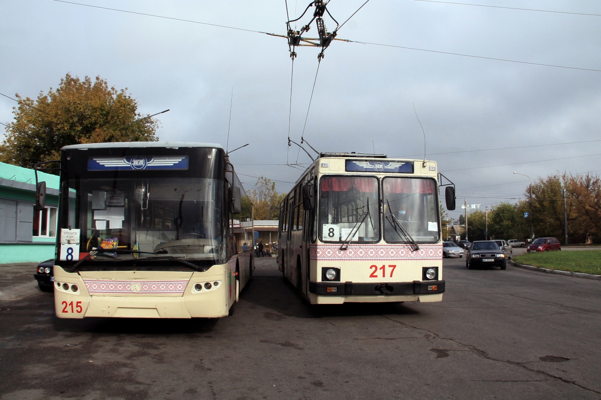 Запорожье, ЛАЗ E183D1 № 215; Запорожье, ЮМЗ Т2 № 217
