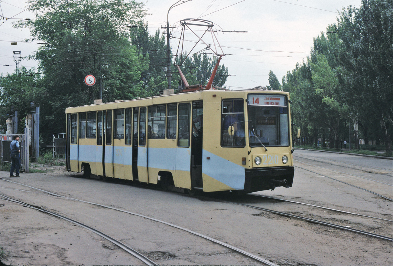 Днепр, 71-608К № 2210; Днепр — Исторические фотографии: Серии иностранных авторов