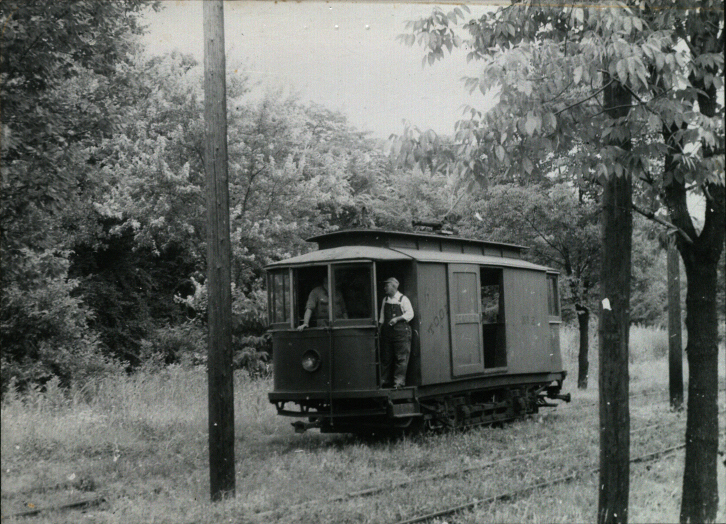 Covington, 2-axle motor car č. 2; Covington — Special Railfans Trip on July 18, 1950