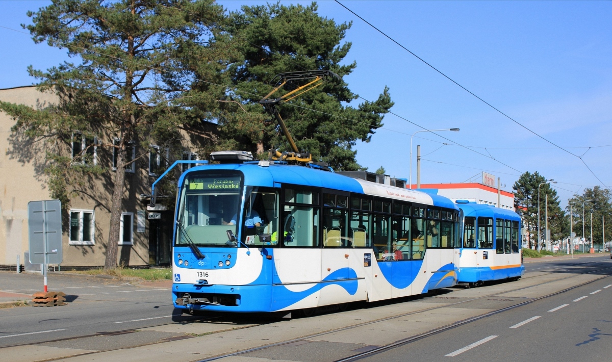 Острава, Vario LFR.E № 1316; Острава, VV60LF № 301