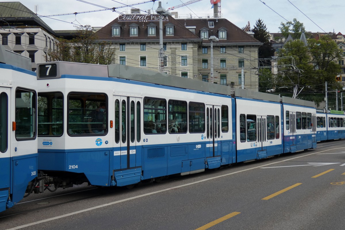 Цюрих, SWP/SIG/ABB Be 4/8 "Tram 2000 Sänfte" № 2104