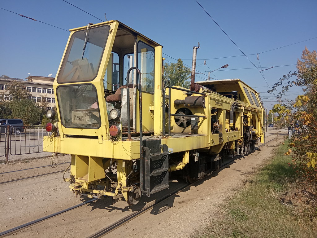 София, Plasser & Theurer Beaver 4-73 № PT; София — Служебни транспортни средства