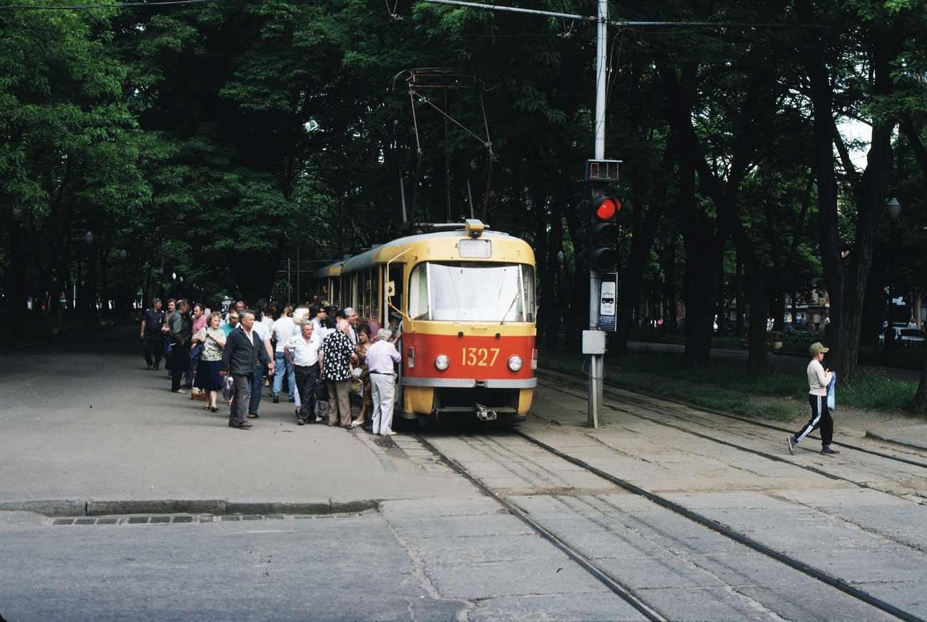 Днепр, Tatra T3SU № 1327; Днепр — Исторические фотографии: Серии иностранных авторов