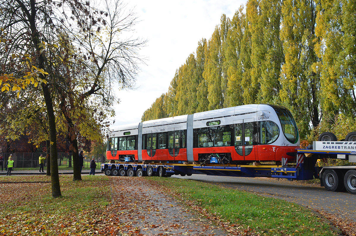 利耶帕亞, Končar TMK 2300LT # 250; 薩格勒布 — Končar Tram Factory; 利耶帕亞 — New Končar Trams