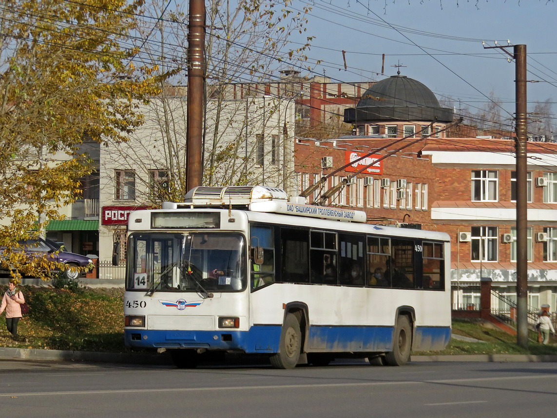 Киров, БТЗ-52764Р № 450