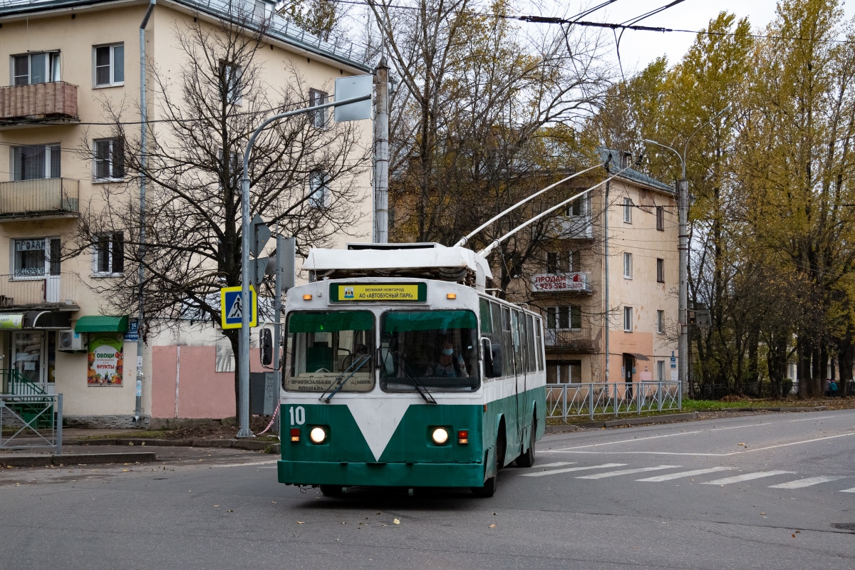 Великий Новгород, ЗиУ-682 КР Иваново № 10