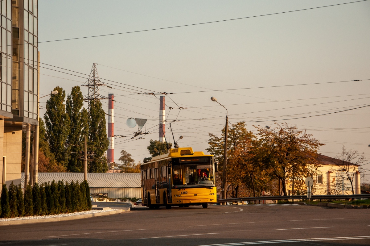 Киев, Bogdan T70110 № 1380