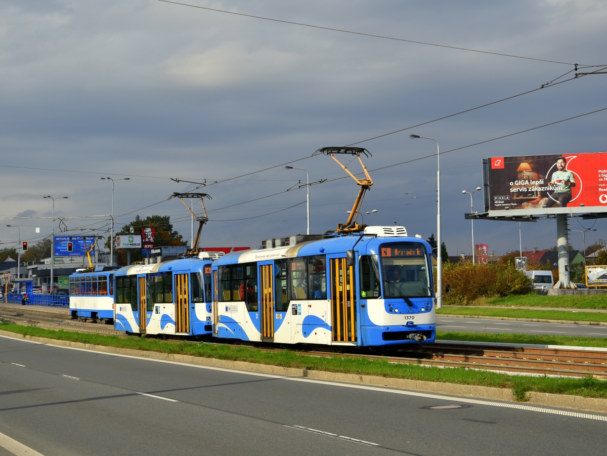 Острава, Vario LFR.S № 1370; Острава, Vario LFR.S № 1362