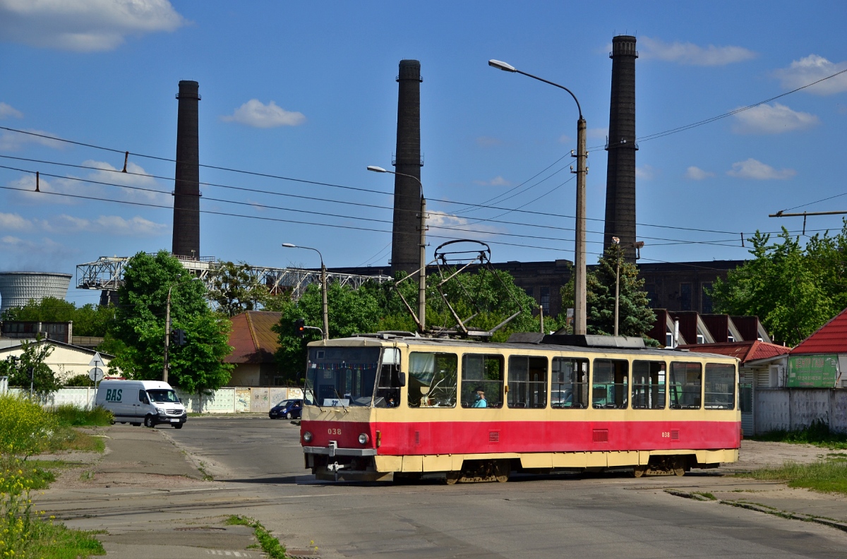 Kiev, Tatra T6B5SU N°. 038