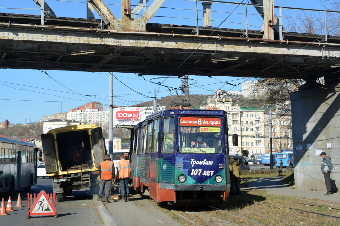 Владивосток, 71-605 (КТМ-5М3) № 297