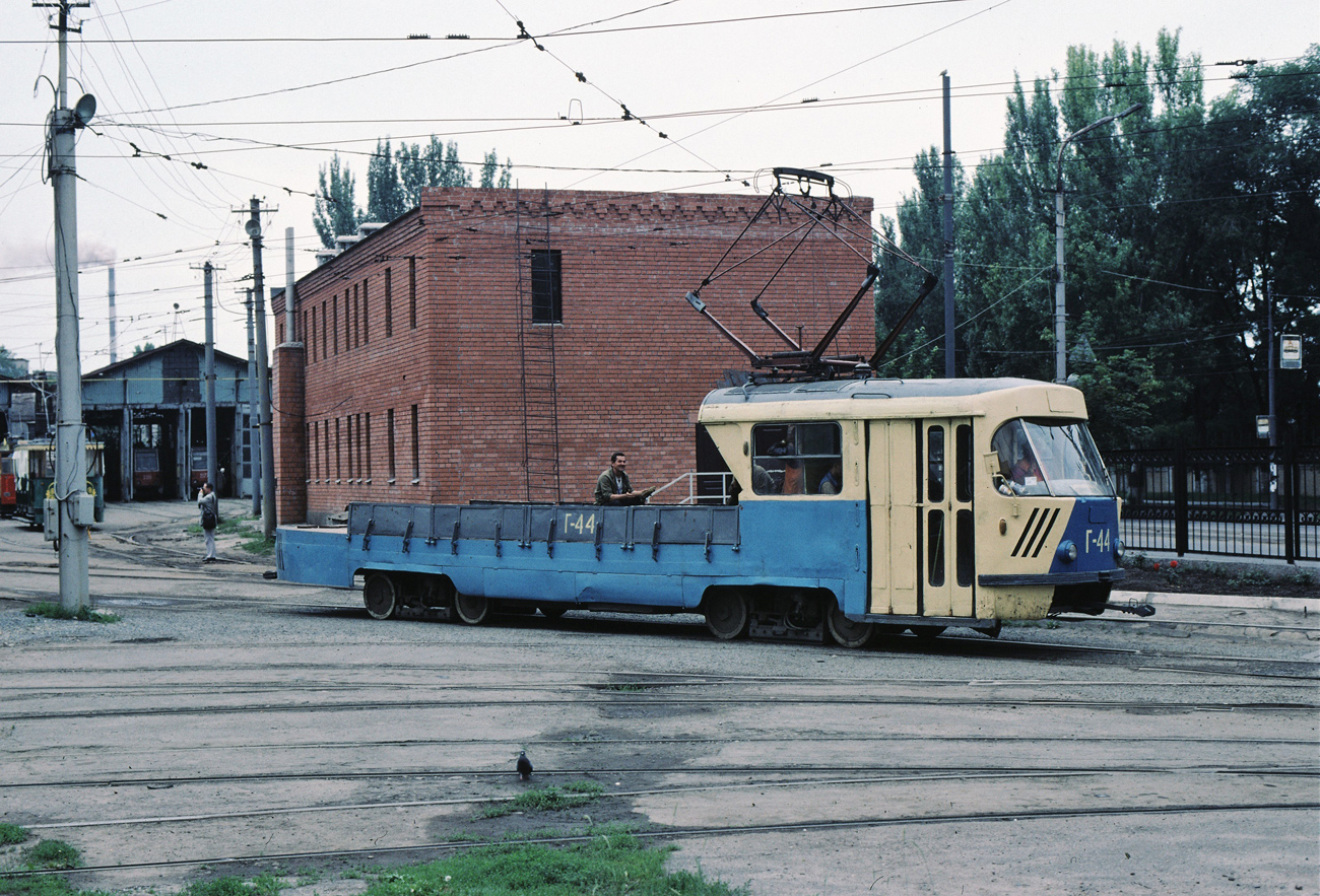 Днепр, Tatra T3SU (двухдверная) № Г-44; Днепр — Исторические фотографии: Серии иностранных авторов; Днепр — Территория трамвайных депо Днепр, Tatra T3SU (двухдверная) № Г-44; Днепр — Исторические фотографии: Серии иностранных авторов; Днепр — Территория трамвайных депо