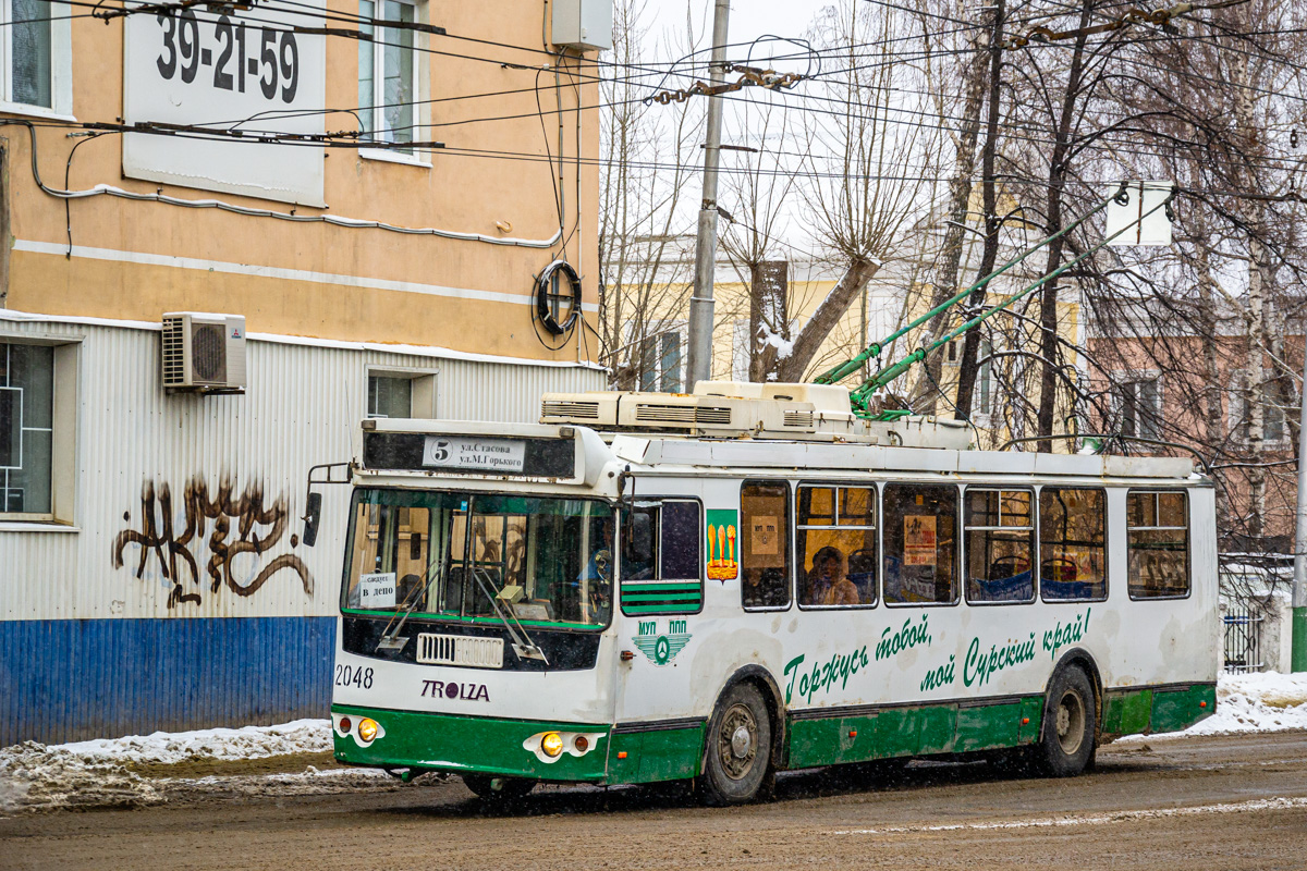 Пенза, ЗиУ-682Г-016.02 № 2048