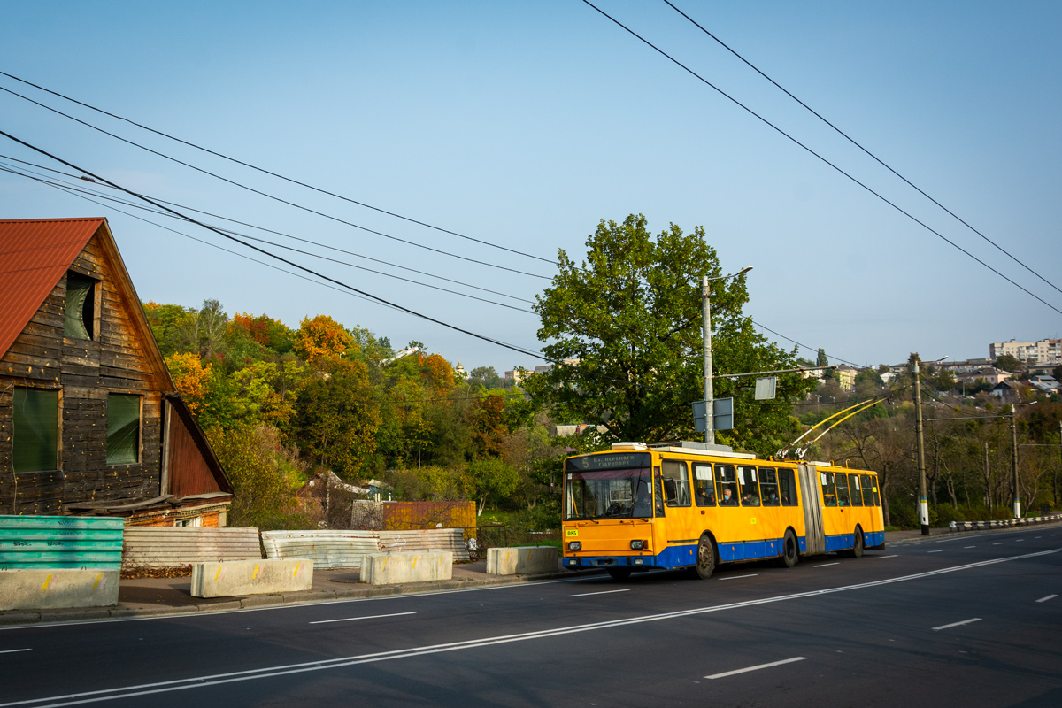 Житомир, Škoda 15Tr13/6M № 085