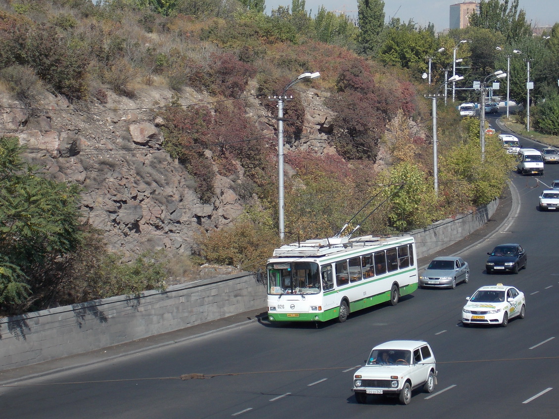 Jerewan, LiAZ-5280 (VZTM) Nr. 026