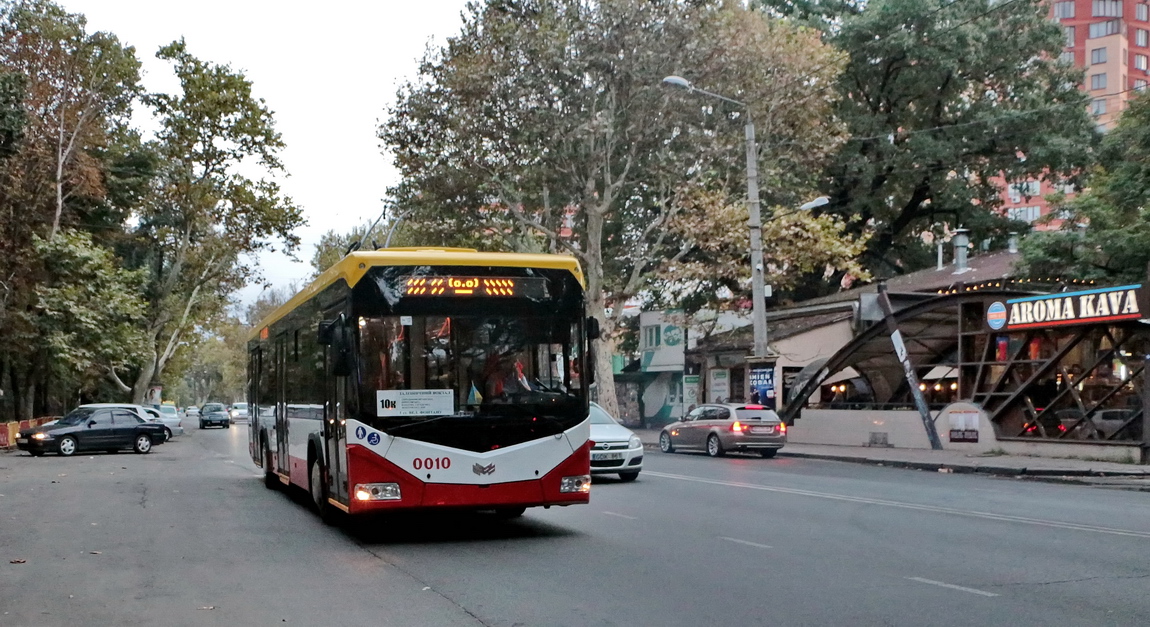 Одесса, БКМ 321 № 0010