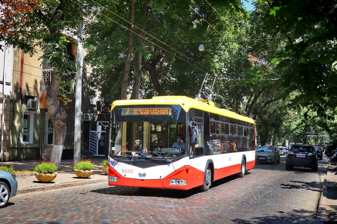 Одесса, БКМ 321 № 0042