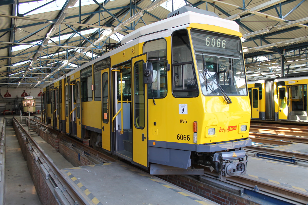 Берлин, Tatra KT4DM № 6066