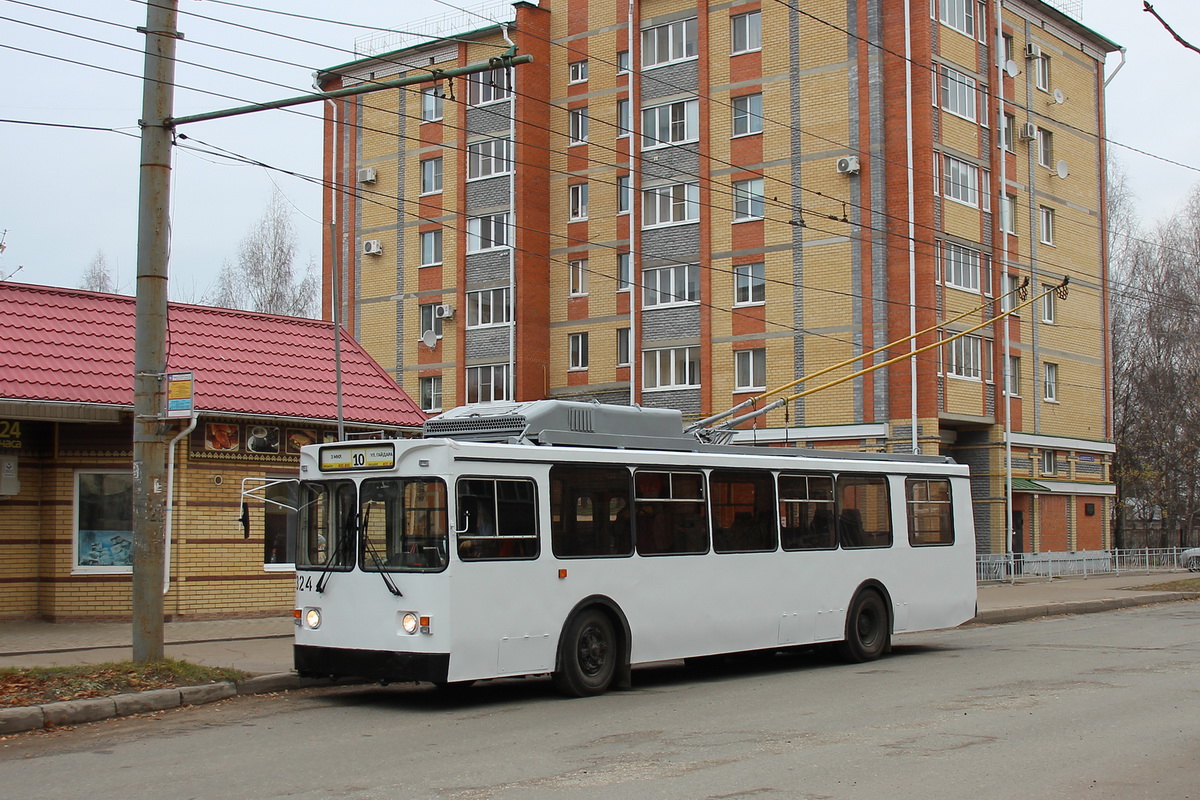 Йошкар-Ола, ЗиУ-682ГМ1 (с широкой передней дверью) № 324