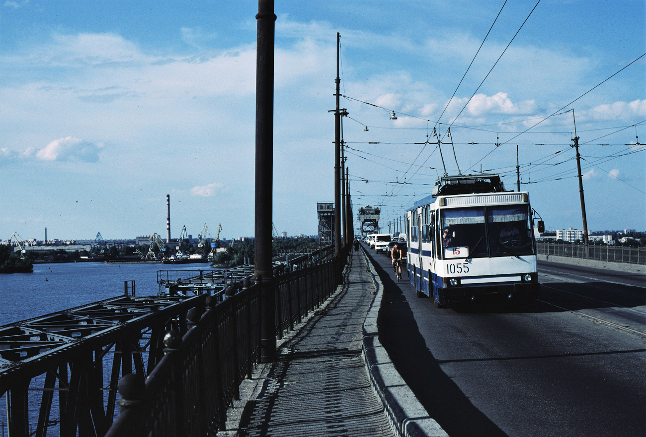 Dnipro, YMZ T1R (Т2P) č. 1055; Dnipro — Old photos: Shots by foreign photographers