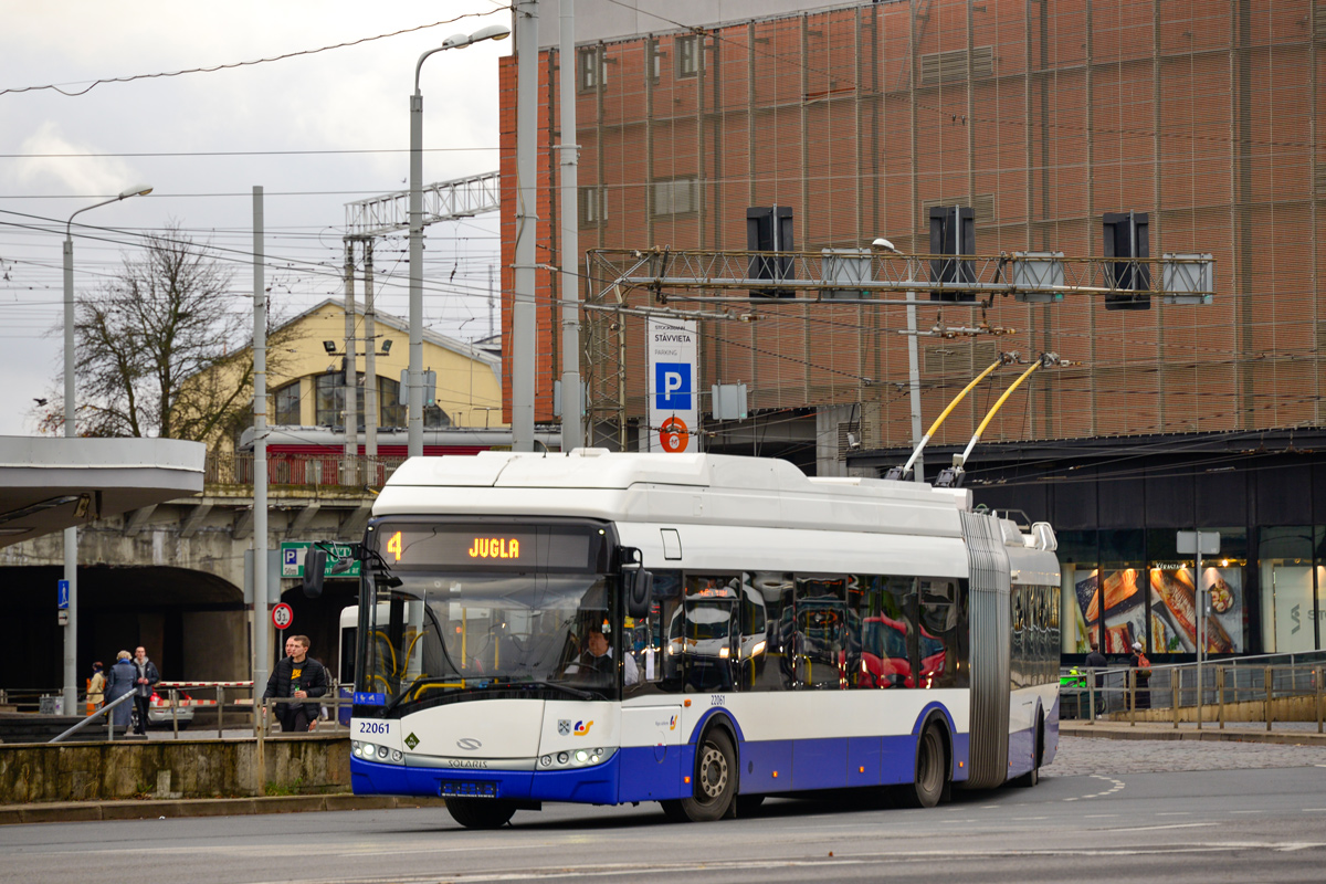 Рига, Solaris Trollino III 18,75 H2 № 22061