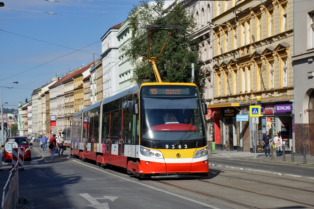 Praha, Škoda 15T5 ForCity Alfa Praha č. 9363