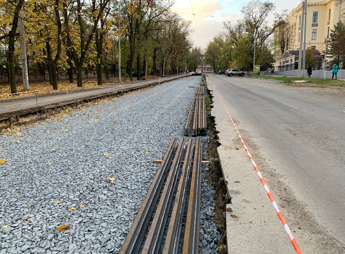 新切爾卡斯克 — Track Work