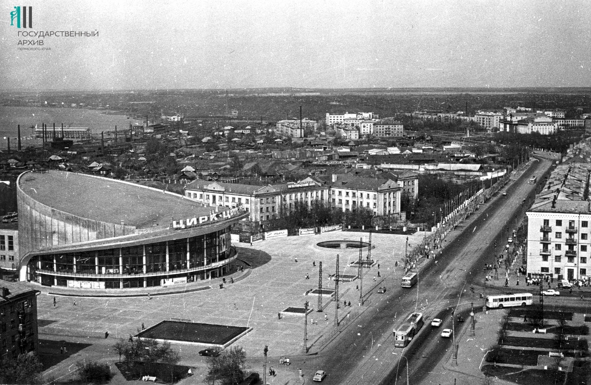 Пермь — Старые фотографии; Пермь — Трамвайные линии и инфраструктура; Пермь — Троллейбусные линии и инфраструктура