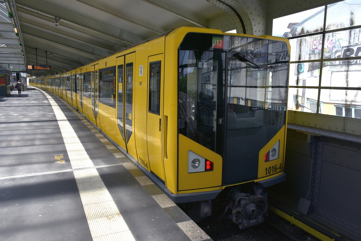 Берлин, BVG HK06 № 1016-4