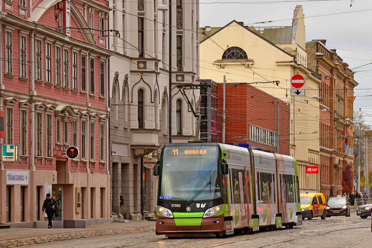 Рига, Škoda 15T ForCity Alfa Riga № 57082