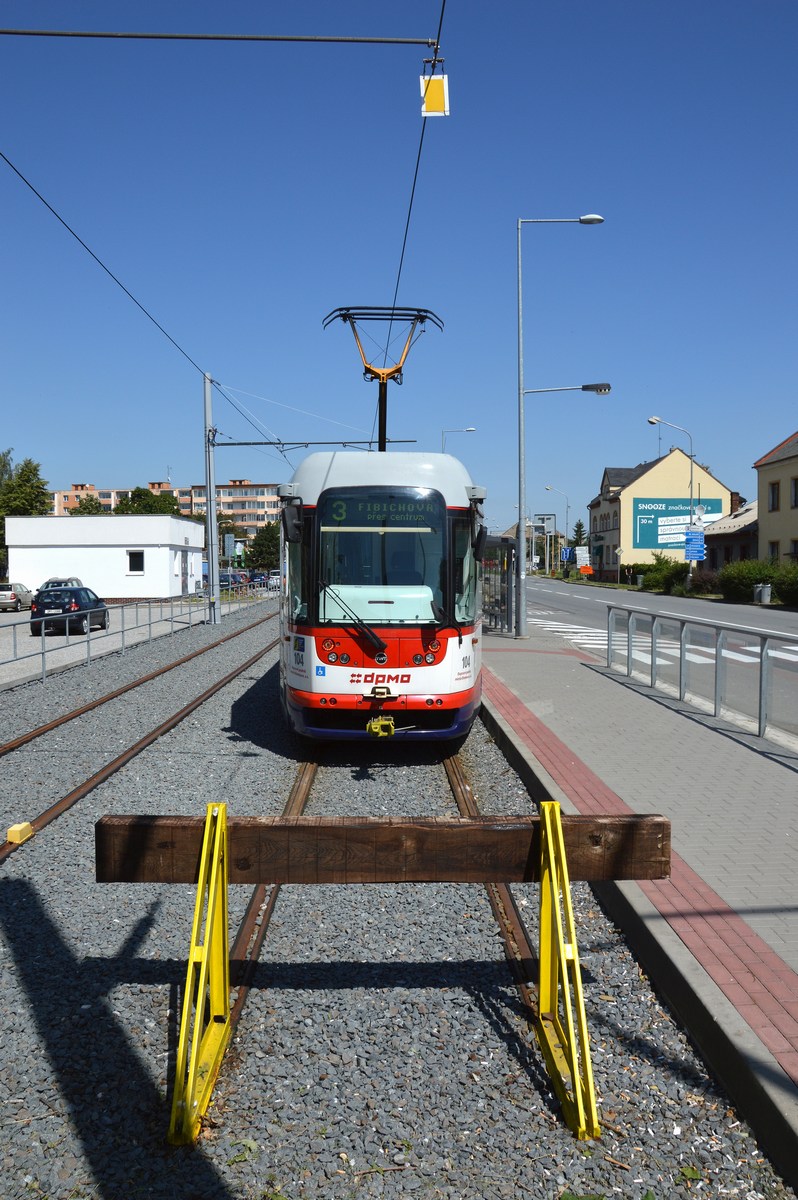 Olomouc, Vario LF+/O № 104; Olomouc — Tram Lines and Infrastructure