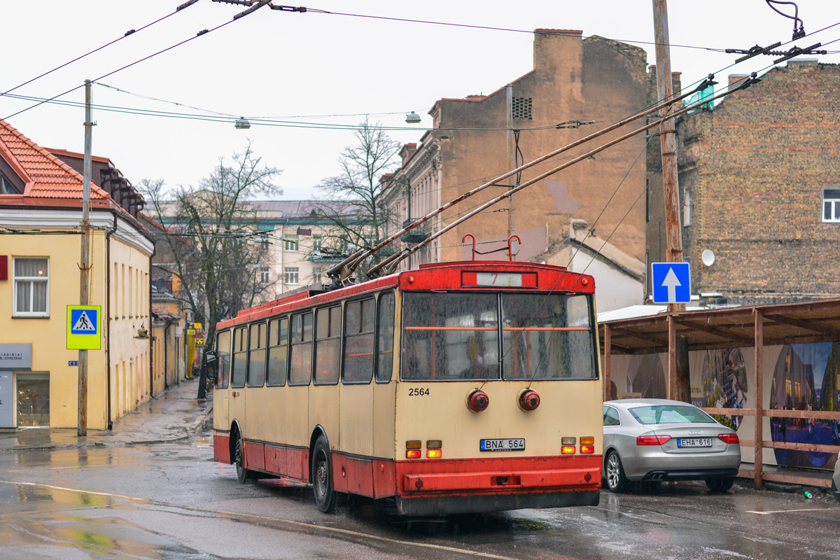 Вильнюс, Škoda 14Tr11/6 № 2564