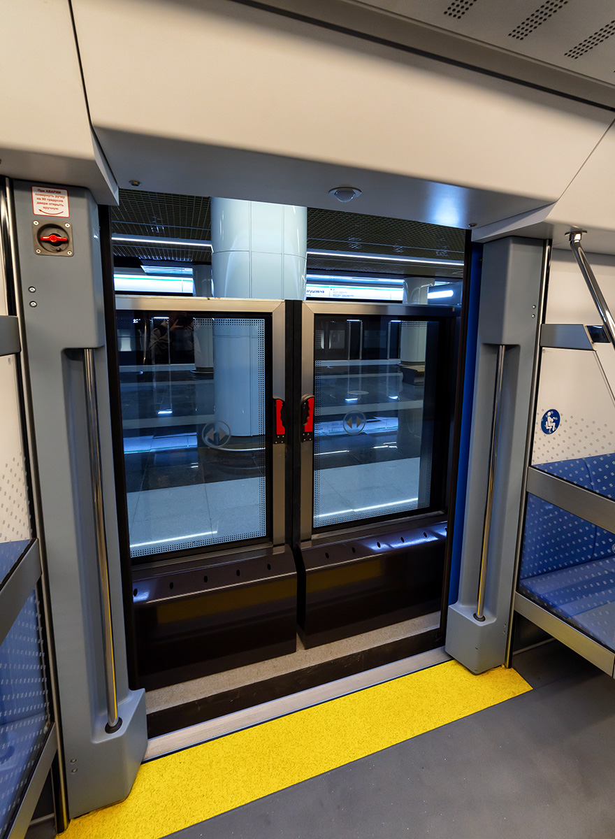 Минск — Метрополитен — Подвижной состав